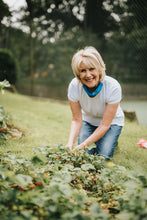 Load image into Gallery viewer, The Green Budget Guide: 101 Planet and Money Saving Tips, Ideas and Recipes by Nancy Birtwhistle