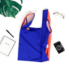 Load image into Gallery viewer, Medium Reusable Water Resistant Shopping Bag