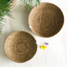 Load image into Gallery viewer, Natural Seagrass Bowl