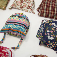 Load image into Gallery viewer, Vintage Fabric Foldable Shopping Bag Assorted