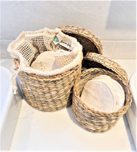 Load image into Gallery viewer, Organic Cotton Facial Pads Pack of 5